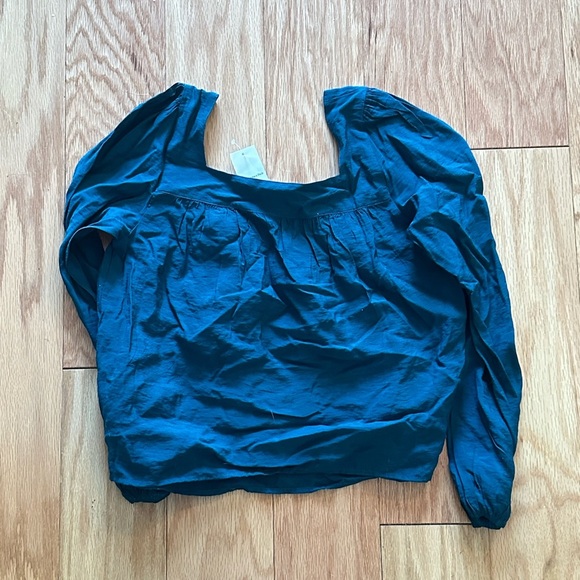 NWT Abercrombie Emerald Puff Sleeve Blouse Size XS - Picture 5 of 5